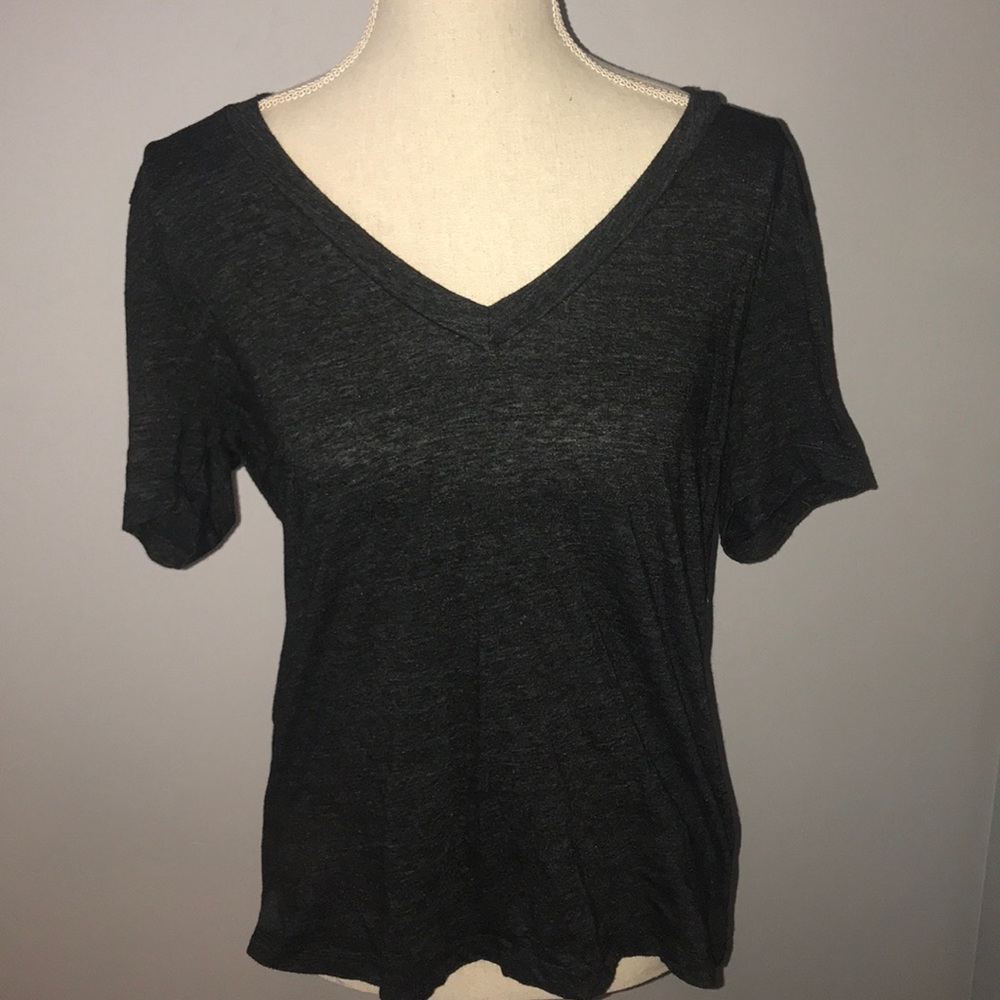 forever 21 dark gray v neck t-shirt